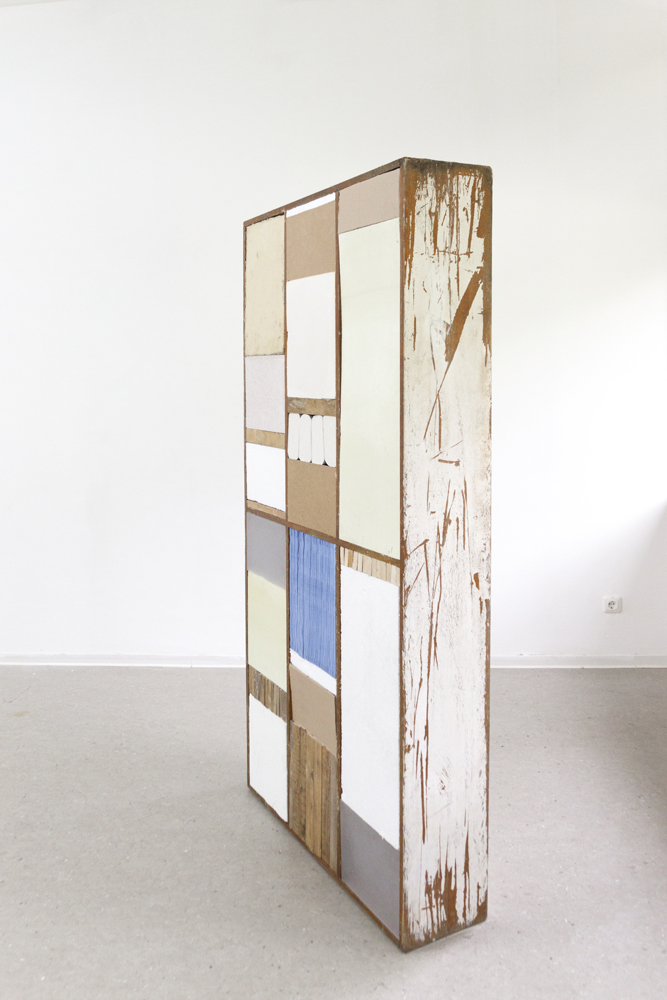 Materegal, 2012, Holzregal, div. Materialien, 90cm x 40cm x 200cm