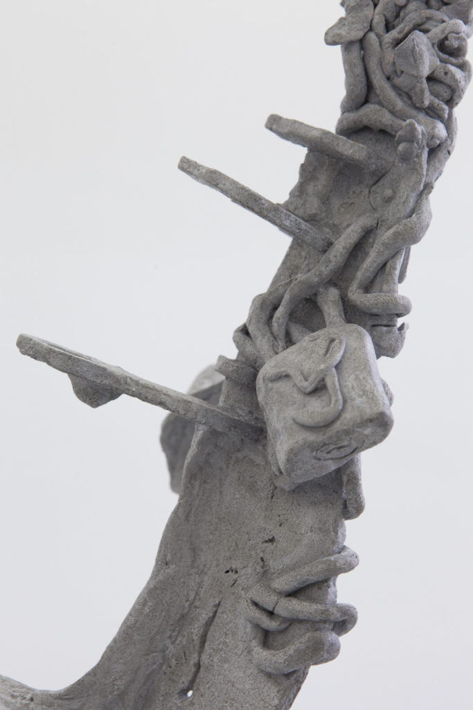 Sehnsuchtshilfe, 2019, Aluminium, 200x155x35 cm 